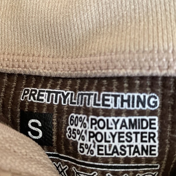 Pretty Little Thing Ribbed Long Sleeve Bodysuit Size S - Picture 13 of 14